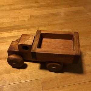 Montgomery Schoolhouse Inc Vermont Vintage Toy Truck Solid Wooden Wheels Moving